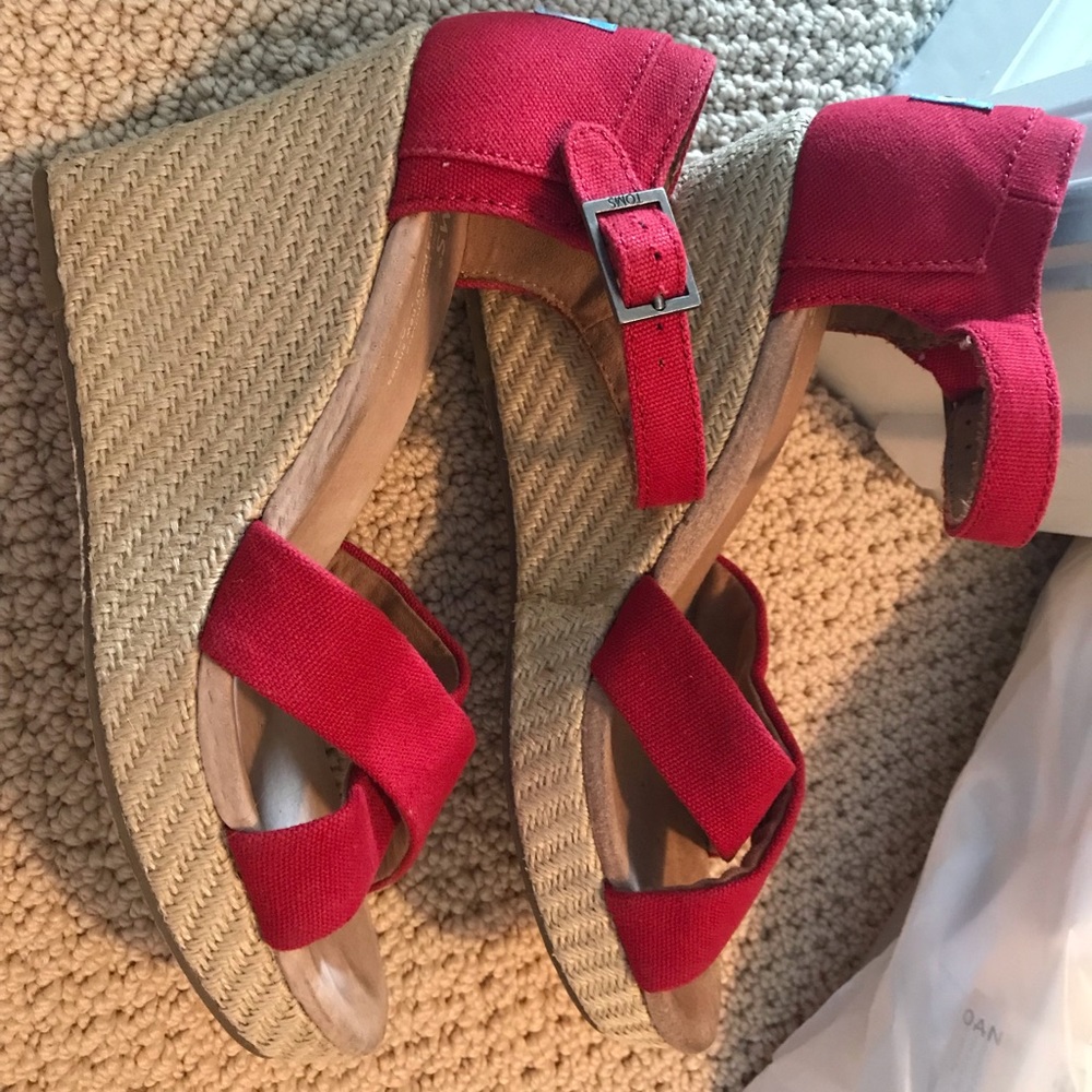 TOMS Wedge Heels - Size 8